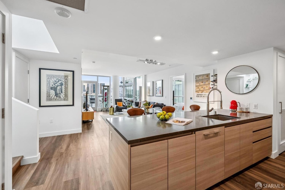 Arden - Mission Bay unit 915, San Francisco, CA 94158 - photo 1