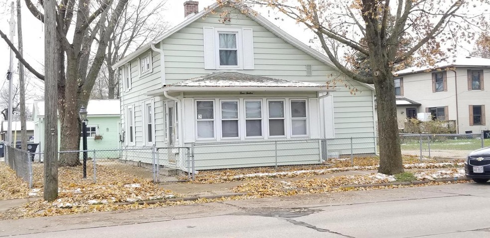 512 Jackson St, La Crosse, WI 54601 - photo 1