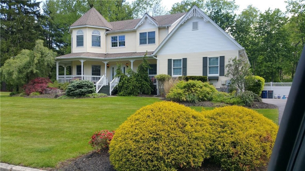 4 Matthew Dr, Spring Valley, NY 10977 - photo 1