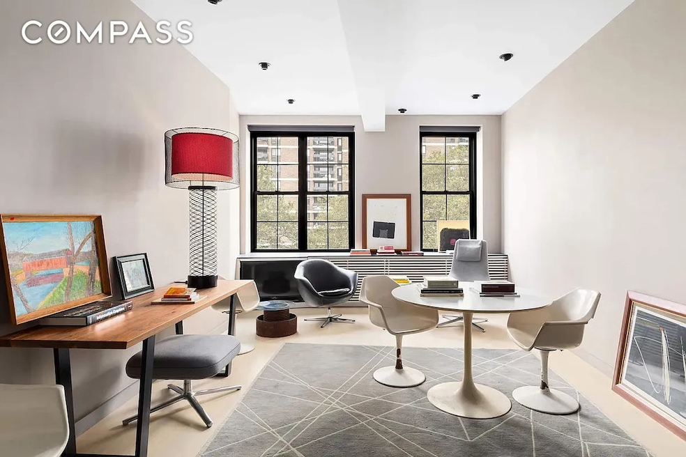 324 Pearl St unit 4B, New York, NY 10038 - photo 1