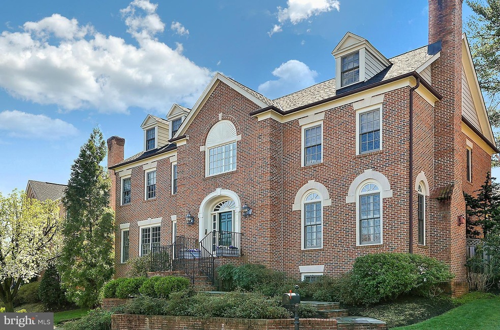 4996 Warren St NW, Washington, DC 20016 - photo 1