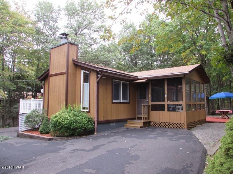 111 Hillcrest Dr, Hawley, PA 18428 - photo 1