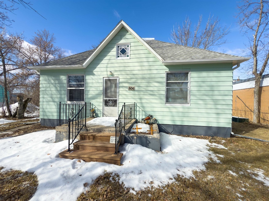 506 Main St S, Crosby, ND 58730 - photo 1