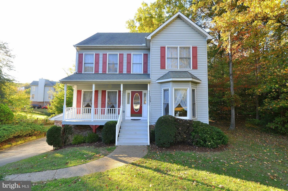 7228 Middleton Dr, Fredericksburg, VA 22407 - photo 1