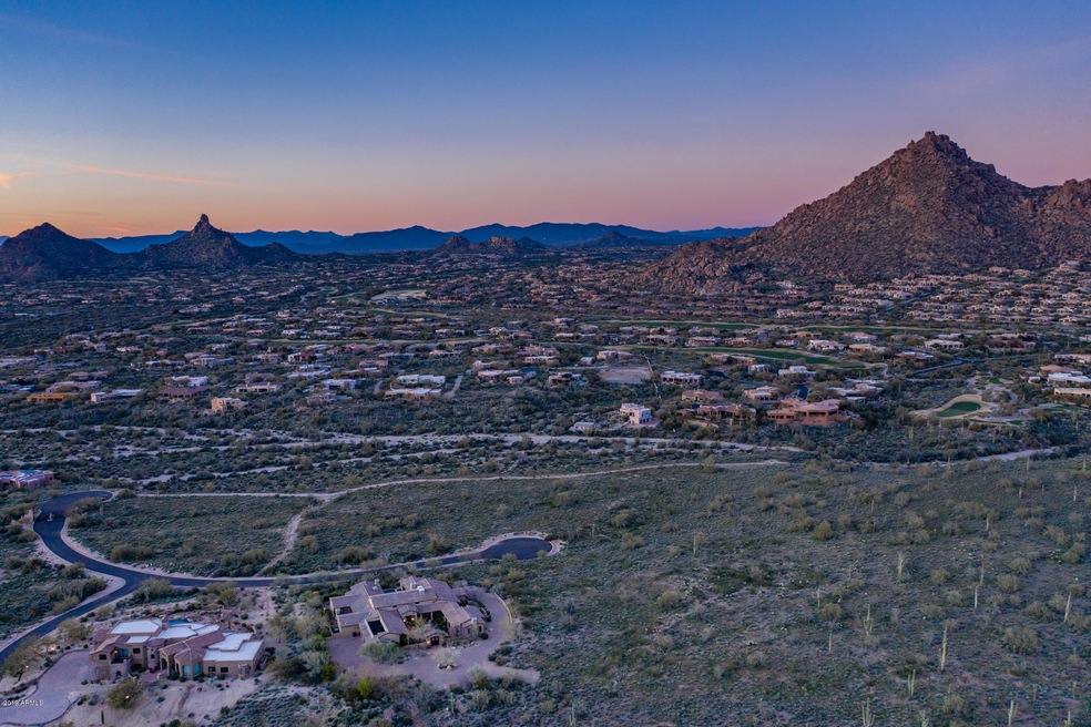 Stunning Views of Pinnacle Peak