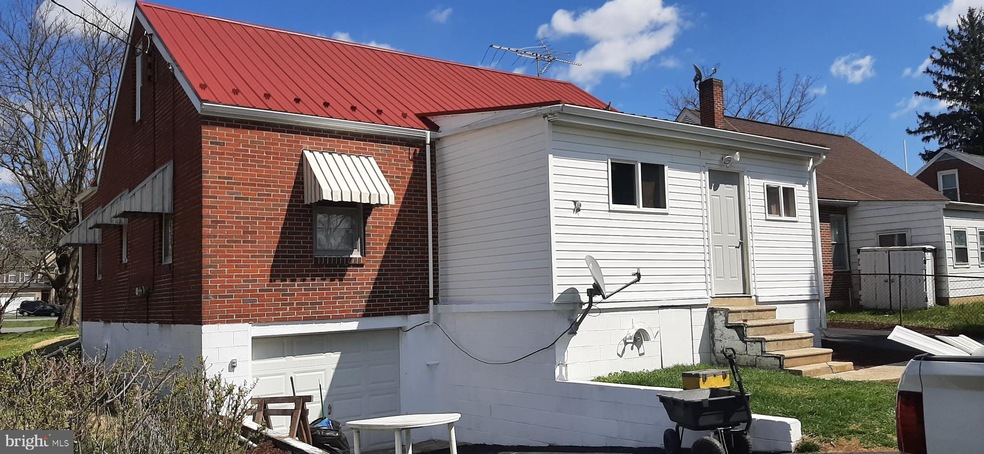 1613 Dual Hwy, Hagerstown, MD 21740 - photo 1