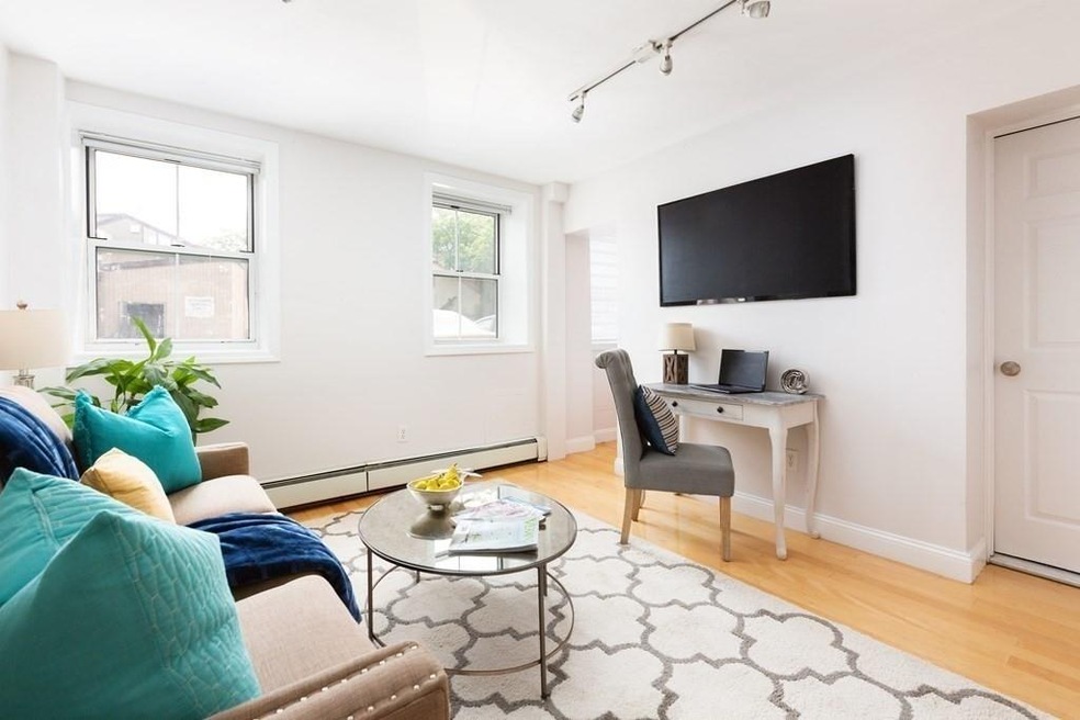 4 Arlington St unit 4, Cambridge, MA 02140 - photo 1