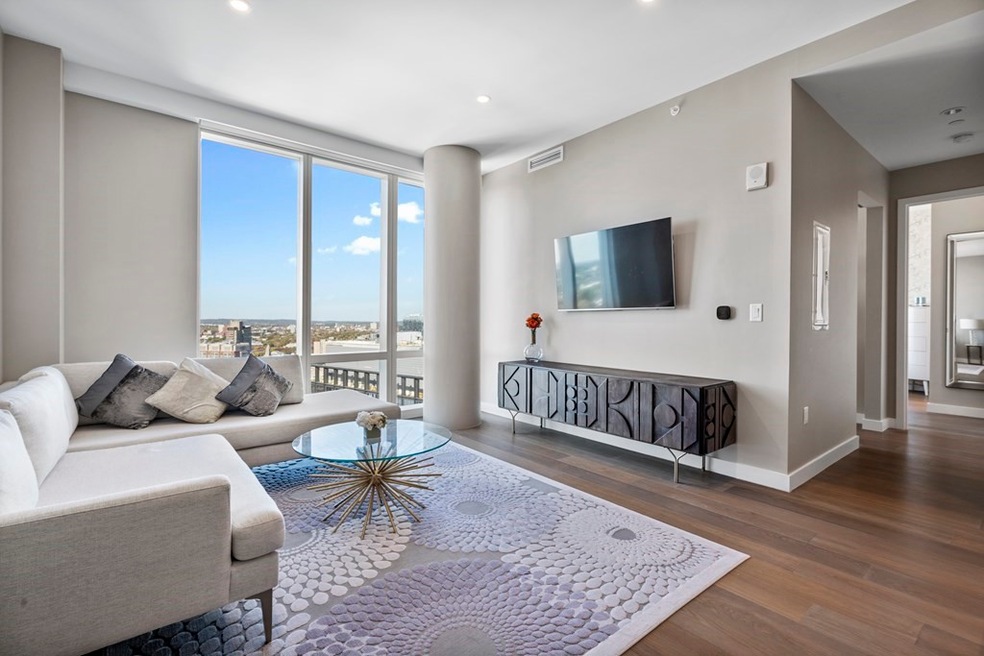 188 Brookline Ave unit 26I, Boston, MA 02215 - photo 1