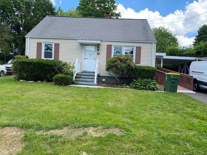 204 Chestnut Hill Ave, Waterbury, CT 06704 - photo 1