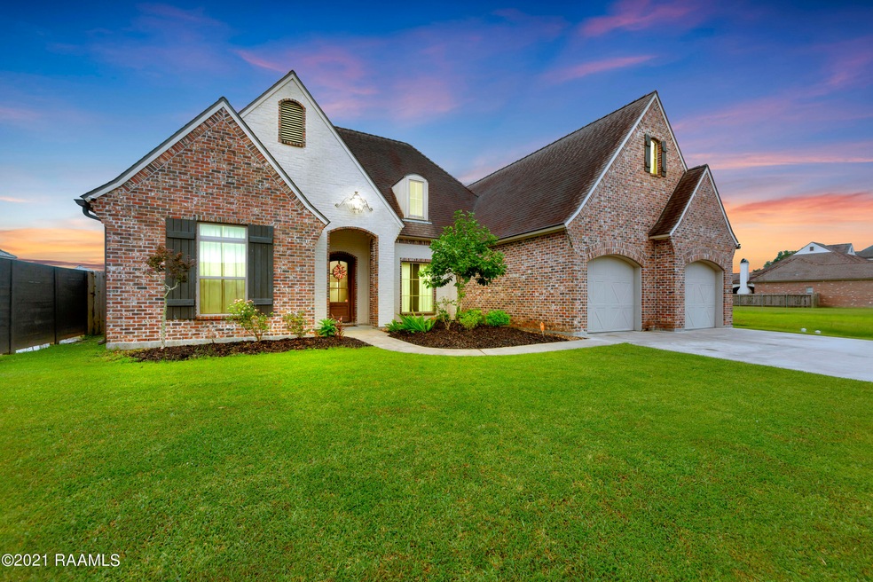403EmberGrove-1-Twilight