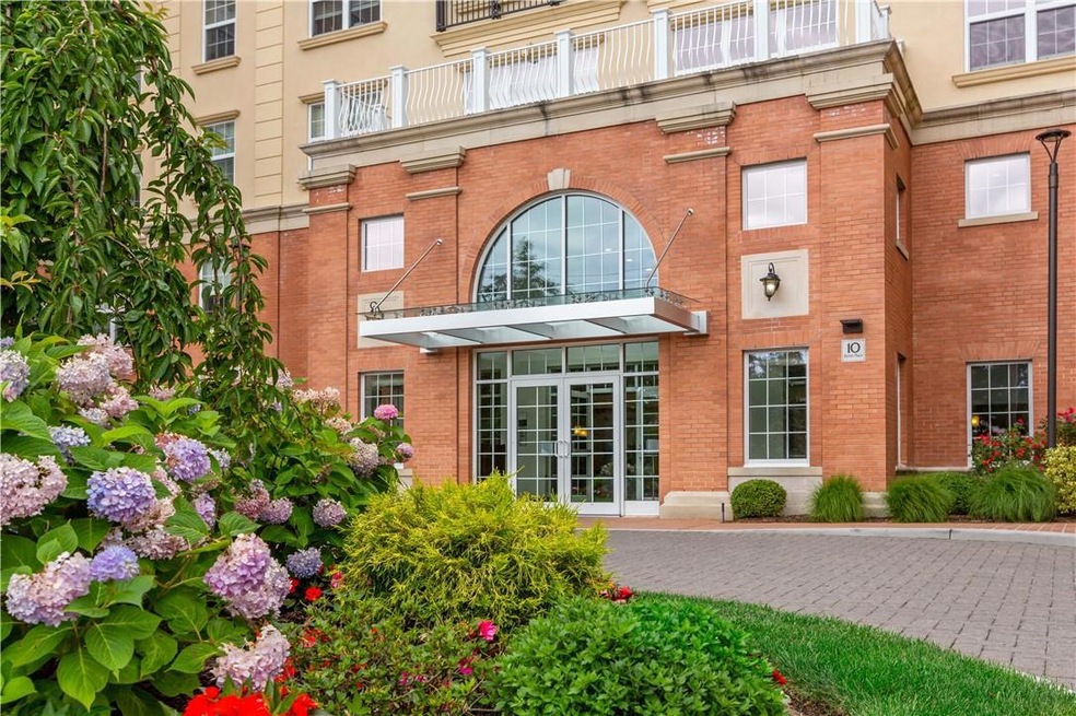 Cambium Condos unit PH714, Larchmont, NY 10538 - photo 1