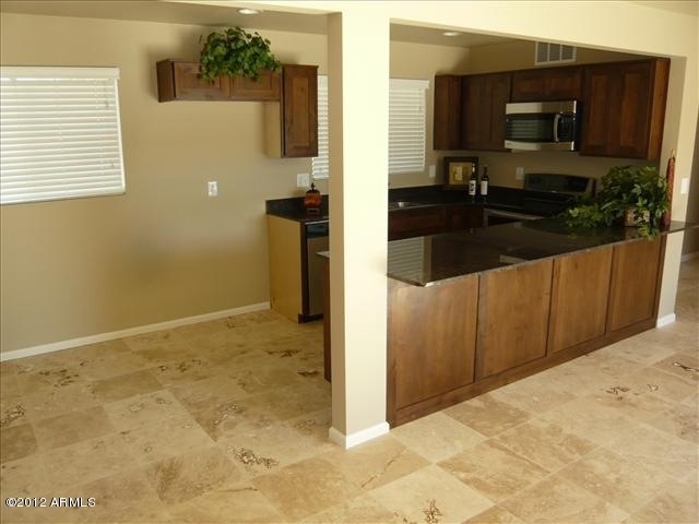 03-kitchen
