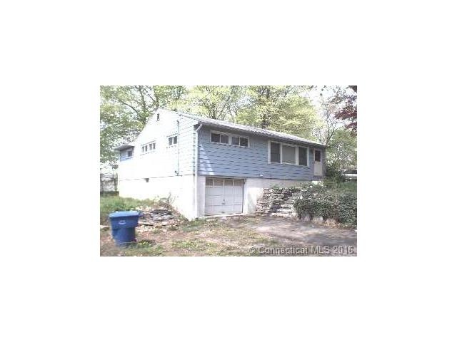 1023 Cooke St, Waterbury, CT 06704 - photo 1