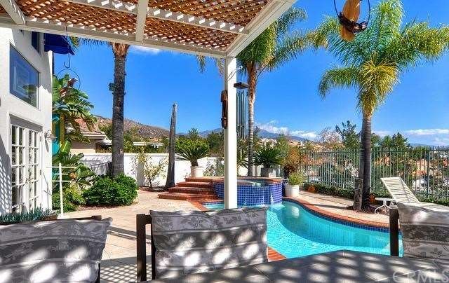 Enjoy the unbelievable views while relaxing in you