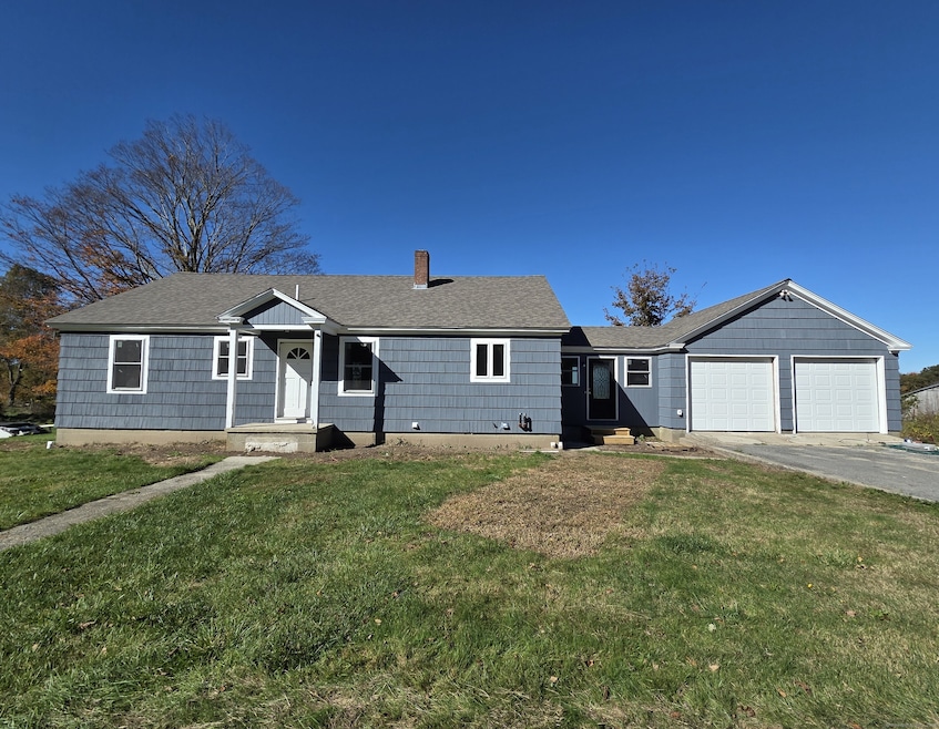 395 Bailey Hill Rd, Danielson, CT 06239 - photo 1