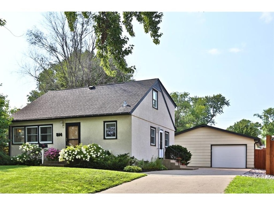 Charming home in a fantastic Location!