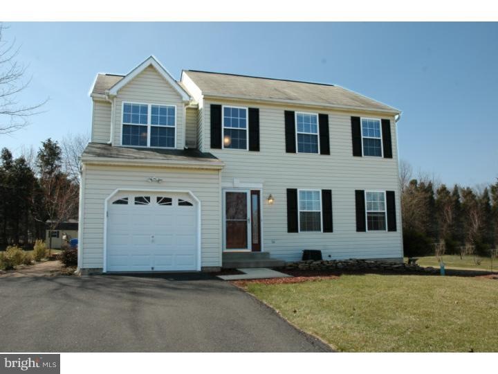 400 Logan Dr, Hatfield, PA 19440 - photo 1