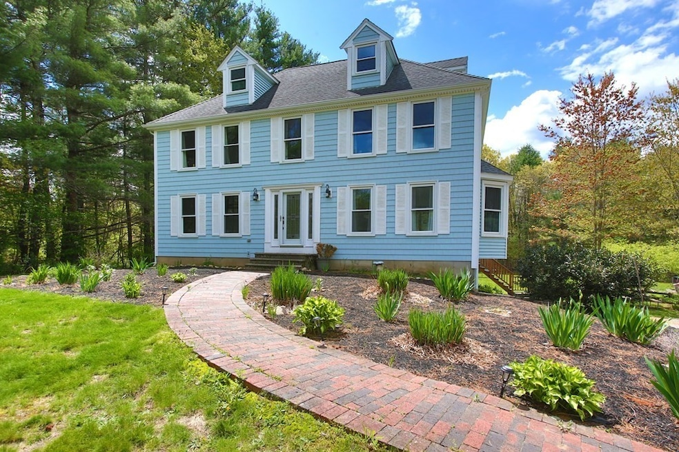 1905 West St, Wrentham, MA 02093 - photo 1