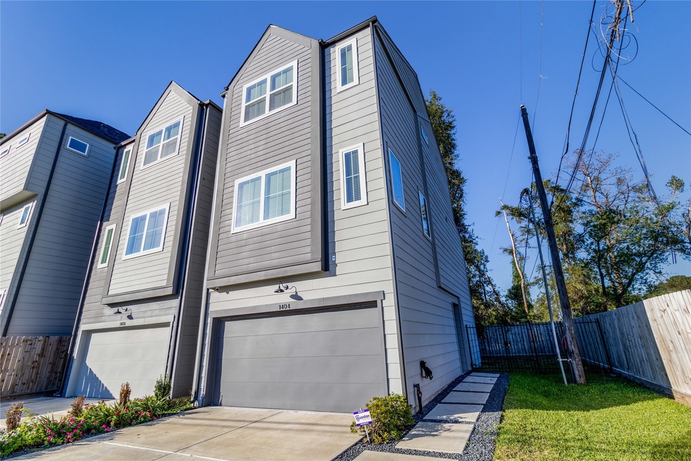 1404 Mansfield St, Houston, TX 77091 - photo 1