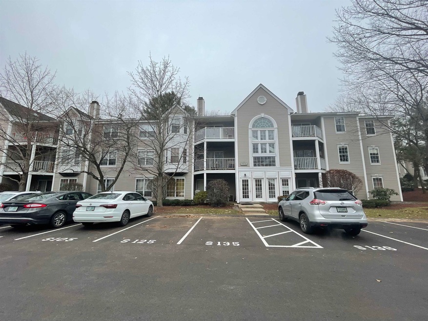 1 Scituate Place unit 27, MerriMacK, NH 03054 - photo 1