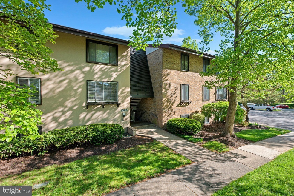 10065 Windstream Dr unit UT1, Columbia, MD 21044 - photo 1