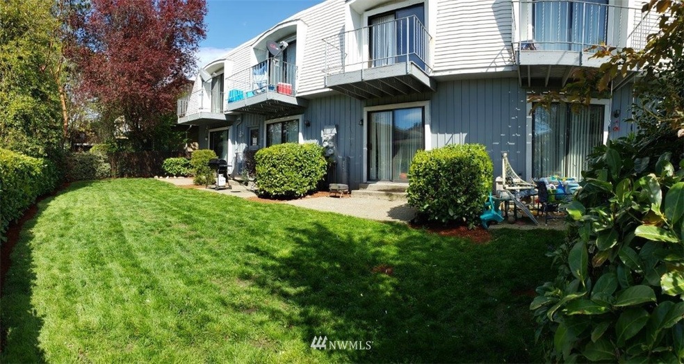 21809 30th Ave S, Des Moines, WA 98198 - photo 1