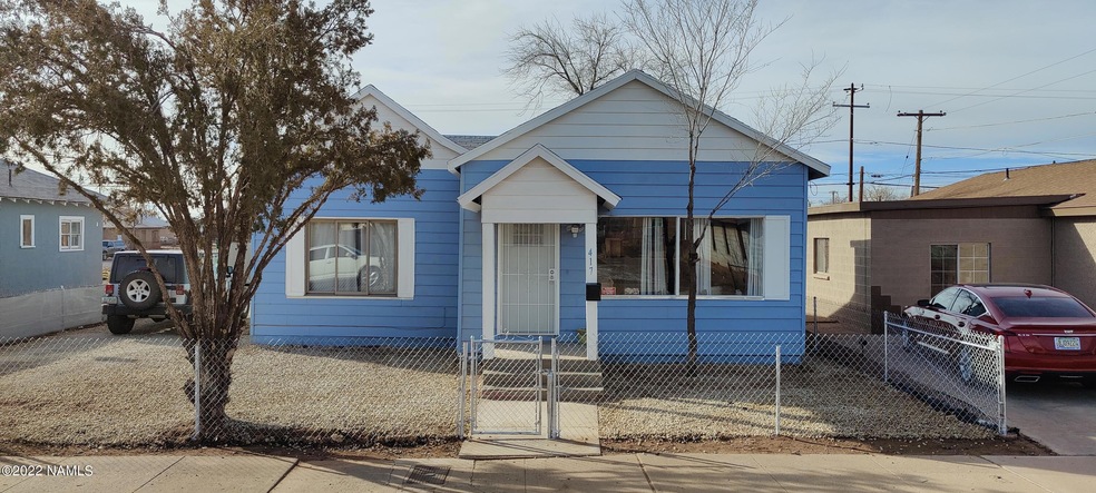 417 E Aspinwall St, Winslow, AZ 86047 - photo 1