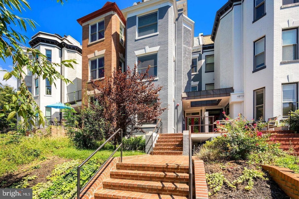 1975 Biltmore St NW unit 3, Washington, DC 20009 - photo 1