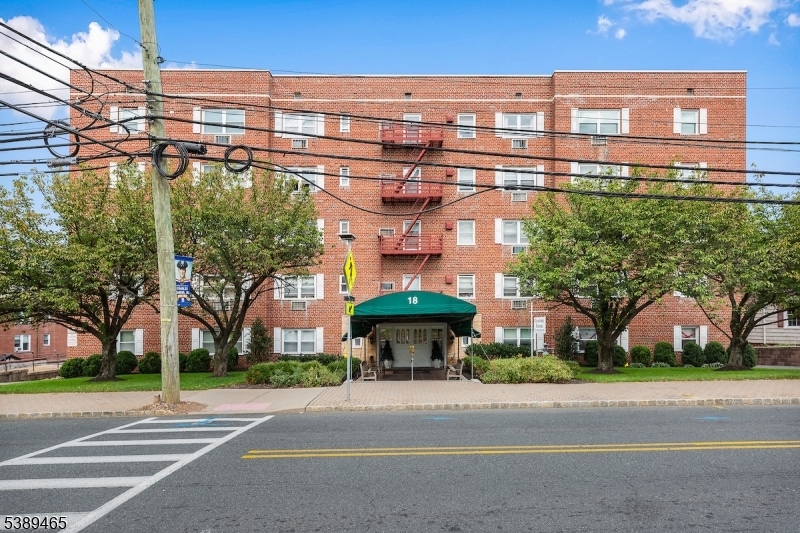 Cranford Towers Condominiums unit 2D, Cranford, NJ 07016 - photo 1