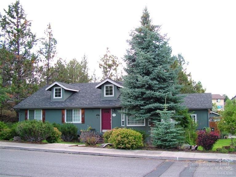 2105 NE Kim Ln, Bend, OR 97701 - photo 1