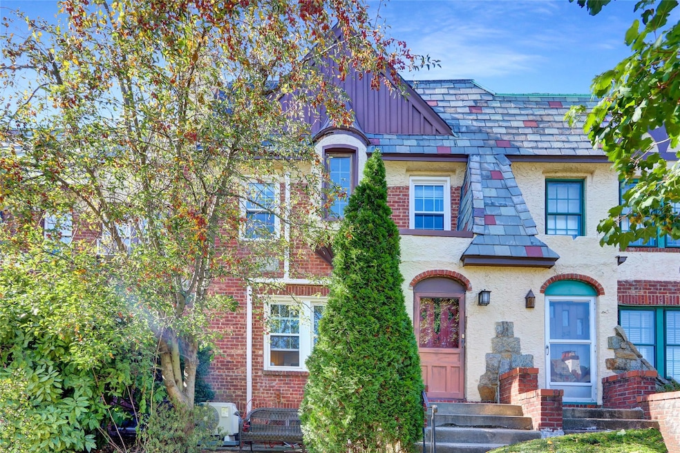 Sold $660,000 • Co-Listing Agent