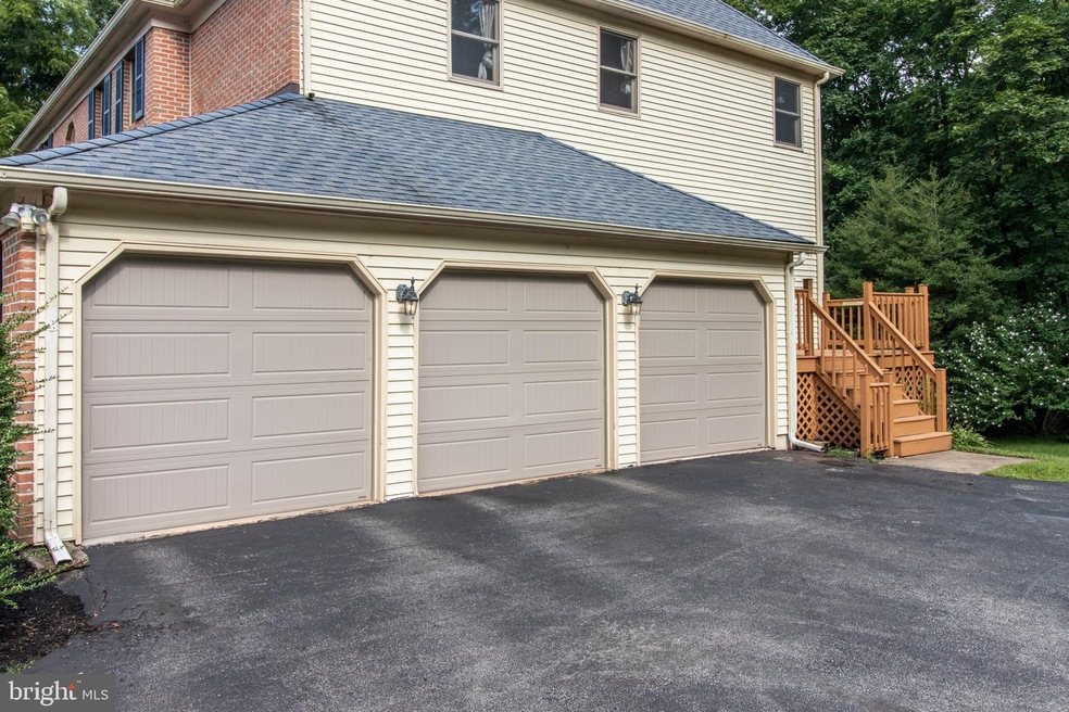 411 Dartmouth Rd, Bryn Mawr, PA 19010 - photo 1