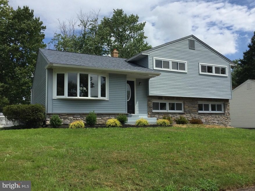 33 Cameo Rd, Claymont, DE 19703 - photo 1