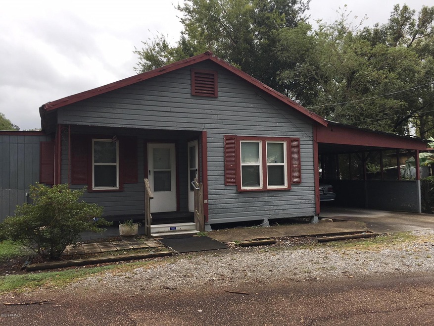 401 E 1st St, New Iberia, LA 70560 - photo 1