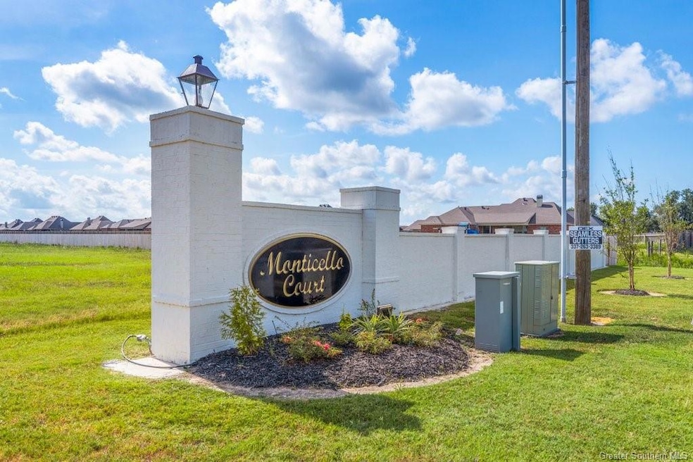 837 Mary Diane McCall Rd, Lake Charles, LA 70605 - photo 1