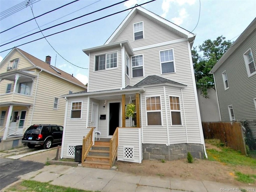 30 Ash St, Bridgeport, CT 06605 - photo 1