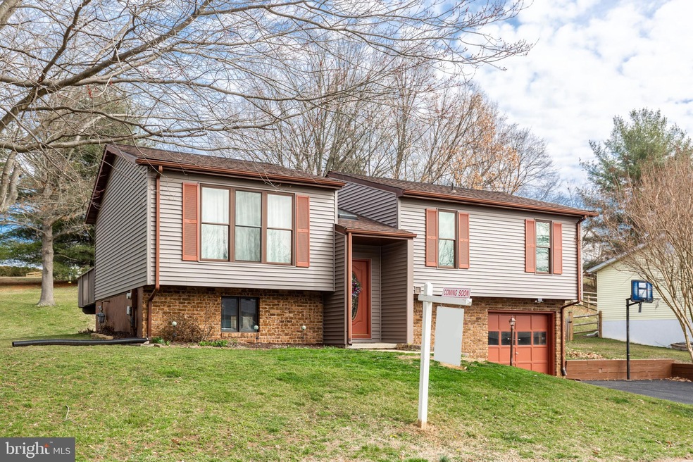 7283 Pommel Dr, Sykesville, MD 21784 - photo 1