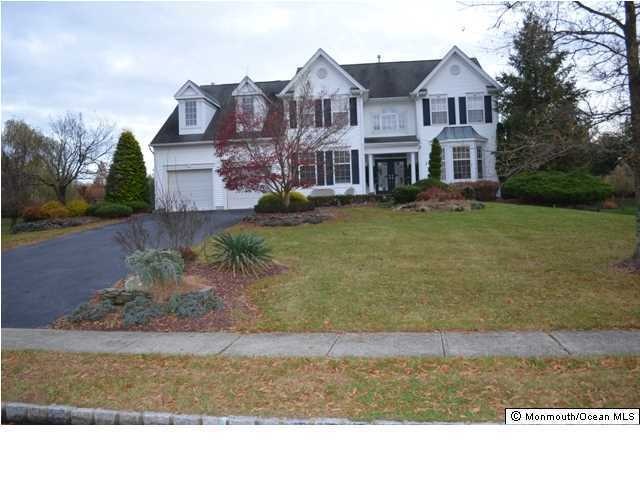 17 Wildflower Ct, Manalapan, NJ 07726 - photo 1