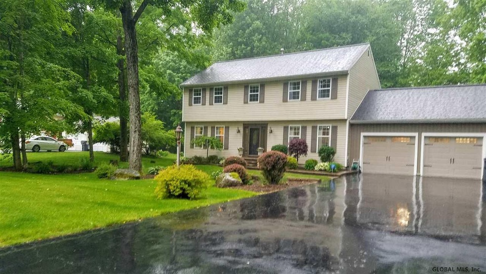 731 Burgoyne Ave, Ballston Spa, NY 12020 - photo 1