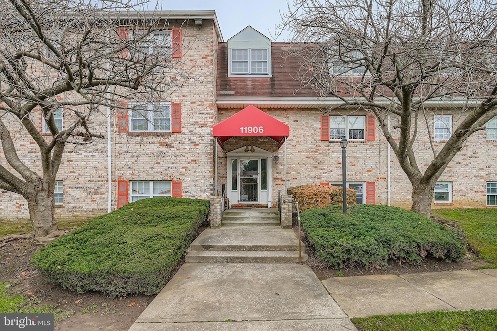 11906 Tarragon Rd unit I, Reisterstown, MD 21136 - photo 1