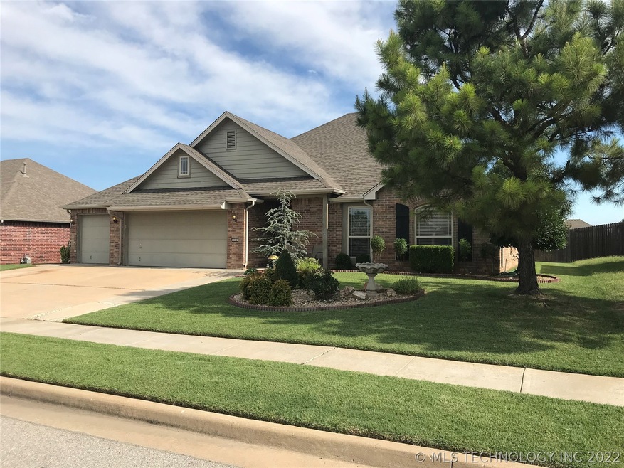 3312 E Emmitsburg Place, Broken Arrow, OK 74014 - photo 1