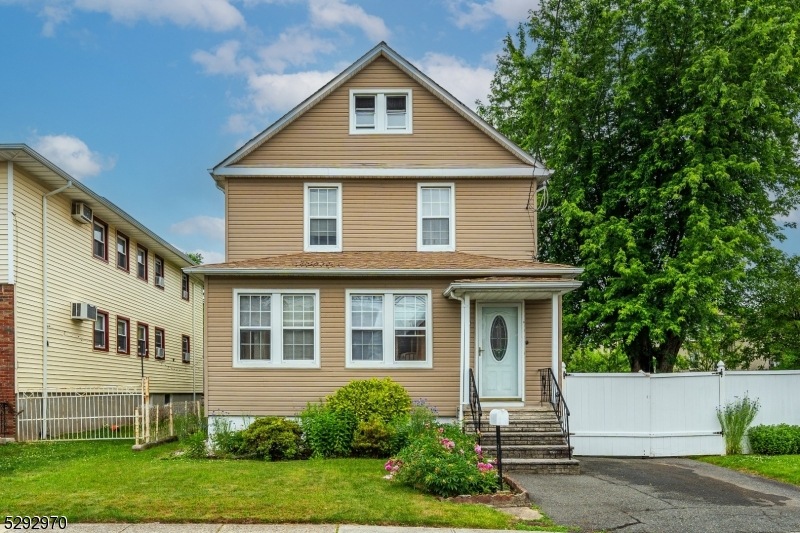 553 Union St, Linden, NJ 07036 - photo 1