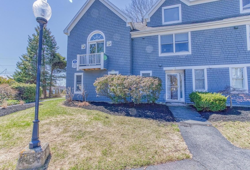 8 McFarland Point Dr unit 32, Boothbay Harbor, ME 04538 - photo 1