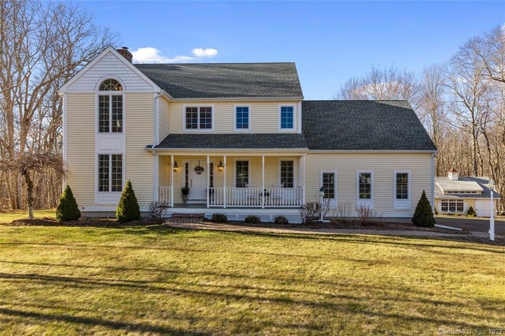 Custom built home in a wonderful cul-de-sac neighb