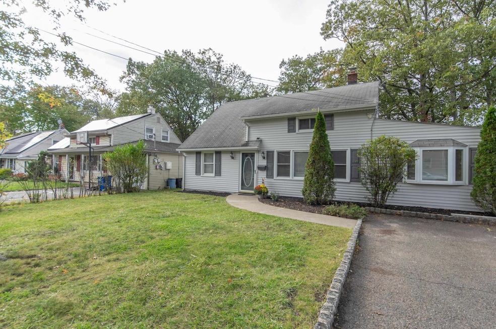 Sold $489,479 • Co-Listing Agent