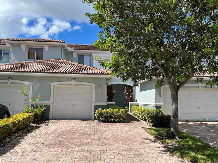 2110 Oakmont Dr, Riviera Beach, FL 33404 - photo 1