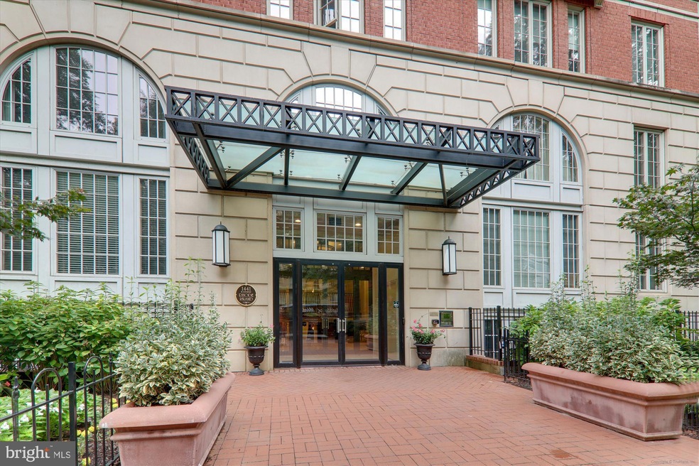 1441 Rhode Island Ave NW unit 912, Washington, DC 20005 - photo 1