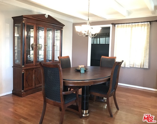 221 W Johnson St, Compton, CA 90220 - photo 1