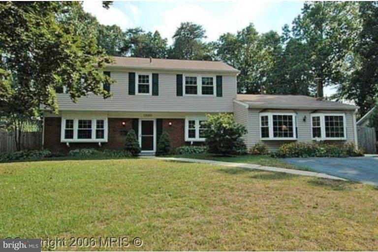 13005 Viewpoint Ln, Bowie, MD 20715 - photo 1