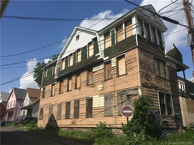 28 Hawkins St, Waterbury, CT 06704 - photo 1